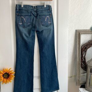 Miss Me Gabrielle Chicago B Distressed Wide Leg Bottom Jeans-28-Great Condition
